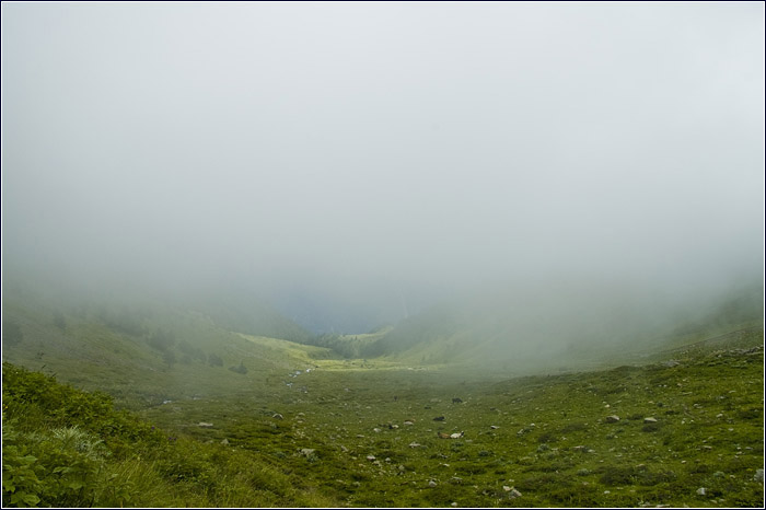 Приэльбрусье. Туман в долине Сылтран