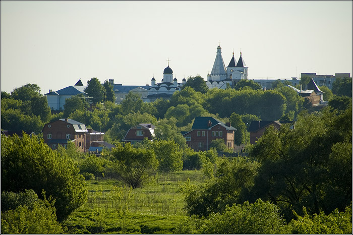 Серпухов. Владычный монастырь. Вид от Высоцкого монастыря